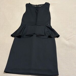 Black dress Guess little black dress with sheer panels XS